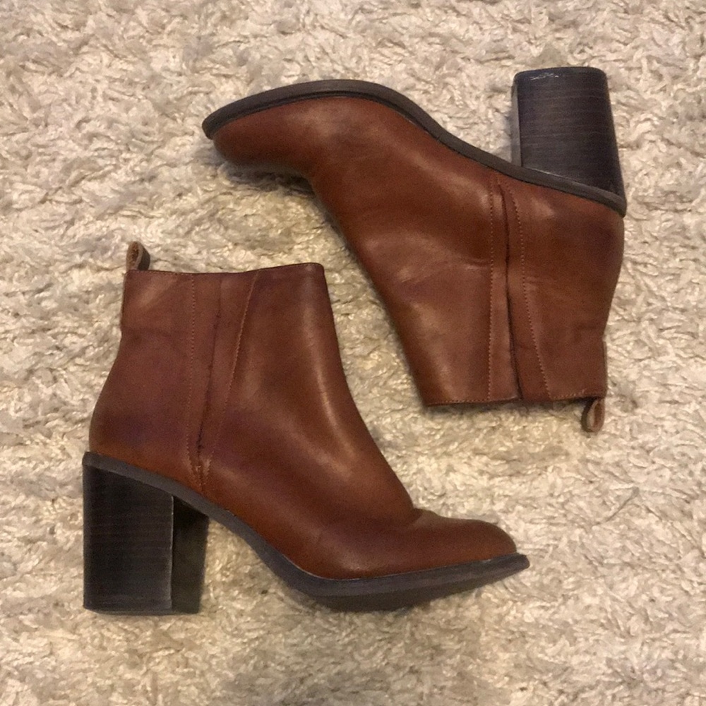 Forever 21 Heeled Cognac Ankle Boots